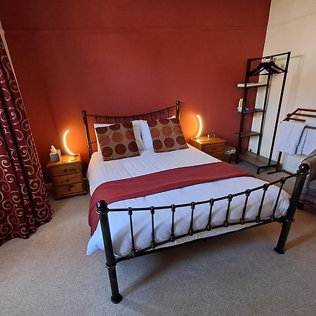 Quiet Comfortable Patcham Studio Free Parking Hallway Shared With Host Apartment Brighton Екстериор снимка