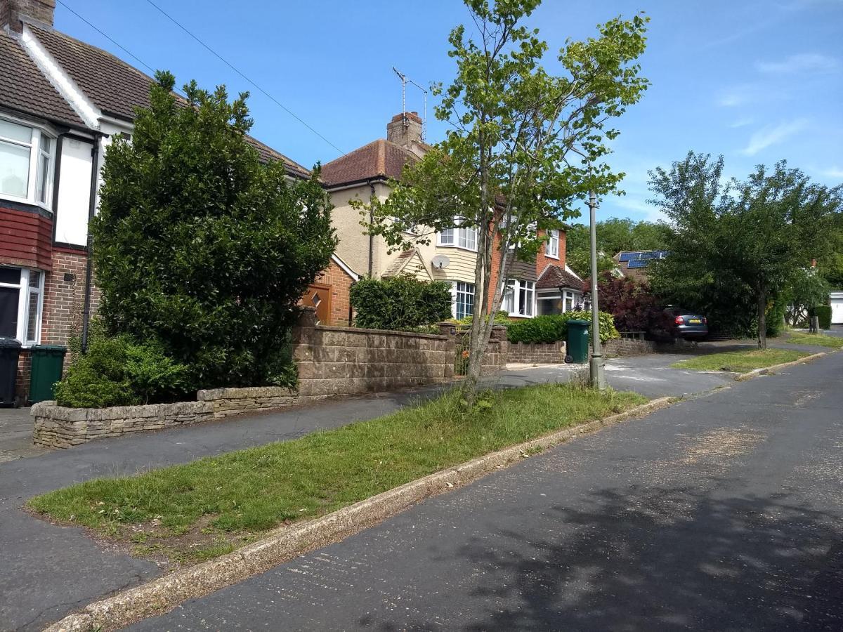 Quiet Comfortable Patcham Studio Free Parking Hallway Shared With Host Apartment Brighton Екстериор снимка